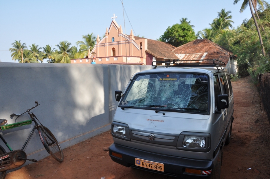 murdeshwar-church-theft-12