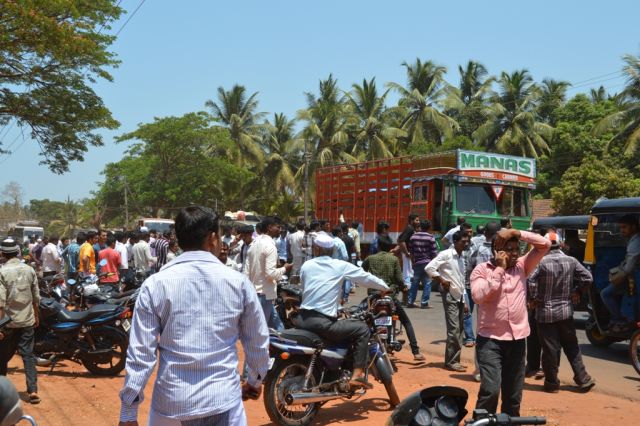 accident-nawaith-colony-5