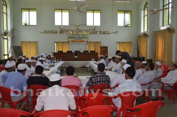 Interactive-Session-Between-Bhatkal-Muslim-Kahleej-Council-And-Local-Leaders-04