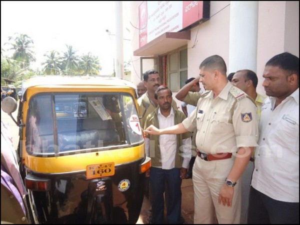 auto-rickshaw-01