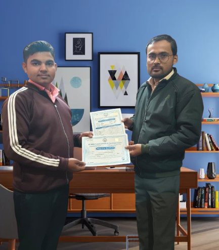 STUDENT PHOTO