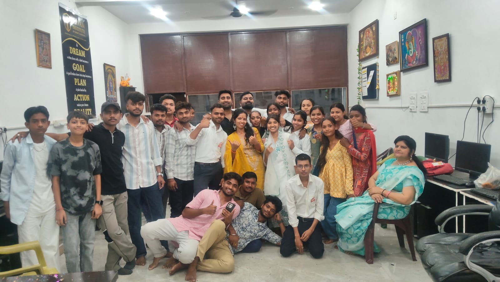 About SHIVAM INSTITUTE OF COMPUTER ACADEMY