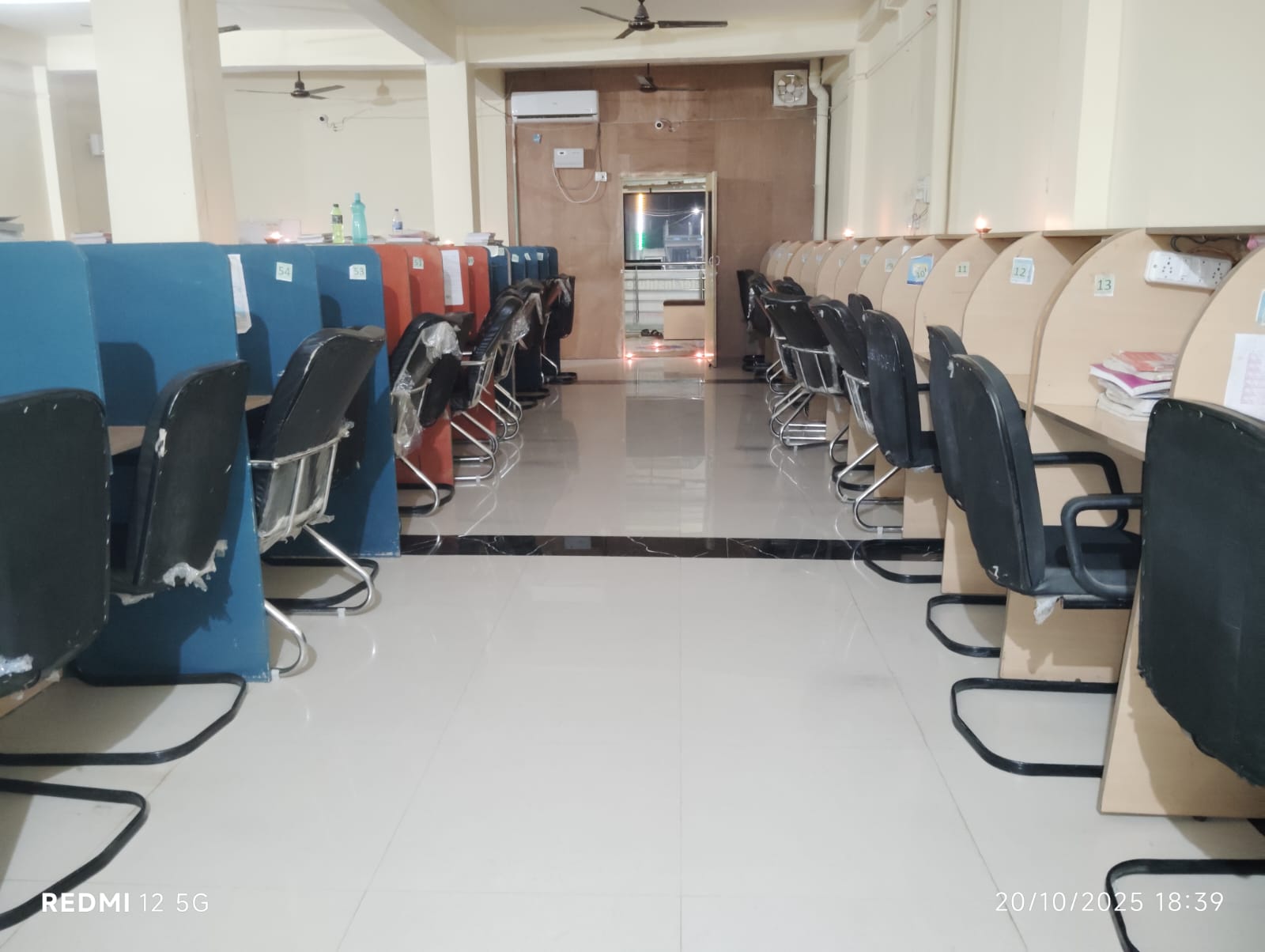 Madhunan Branch Library