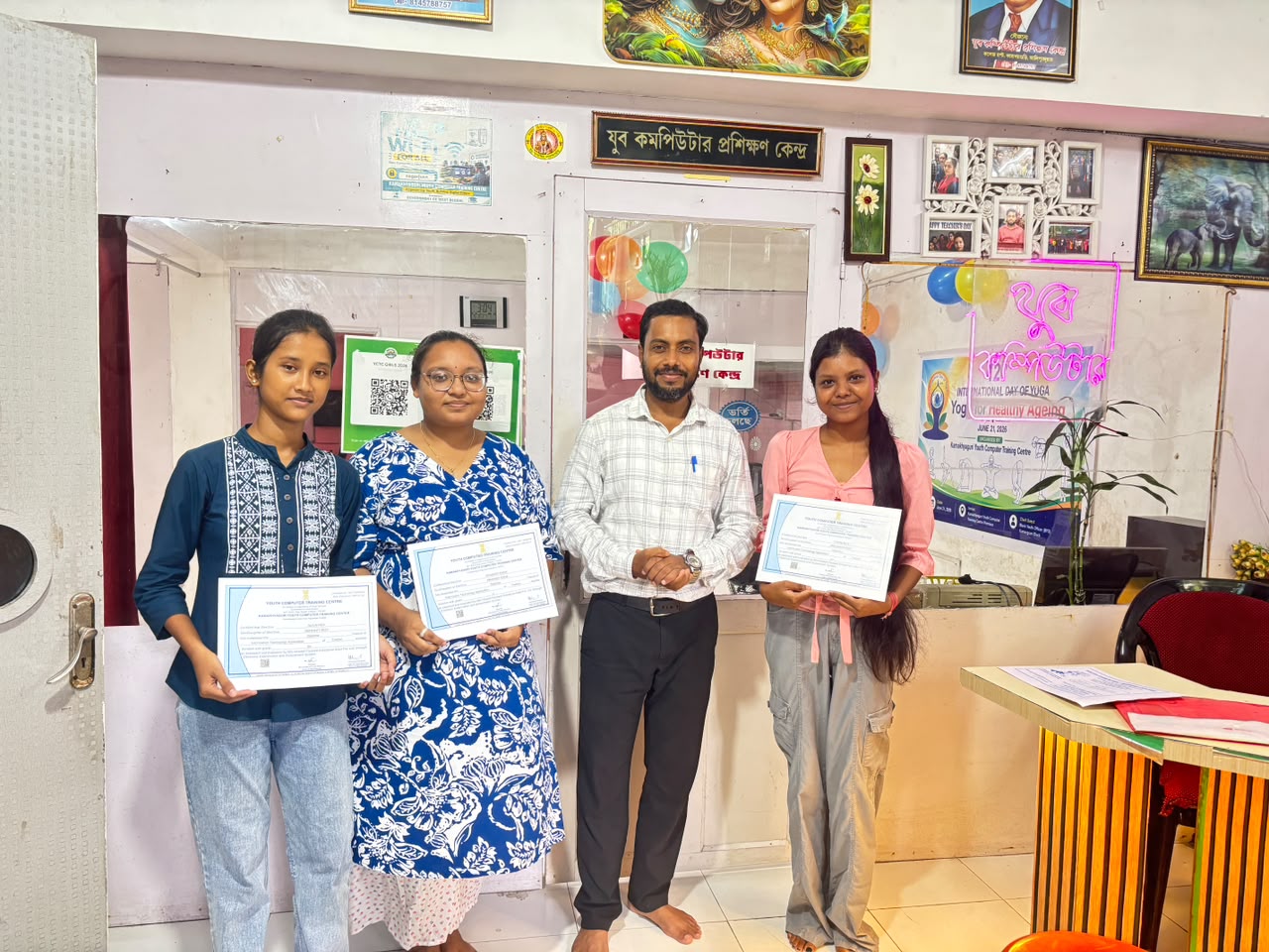 Certificate Distribution Ceremony