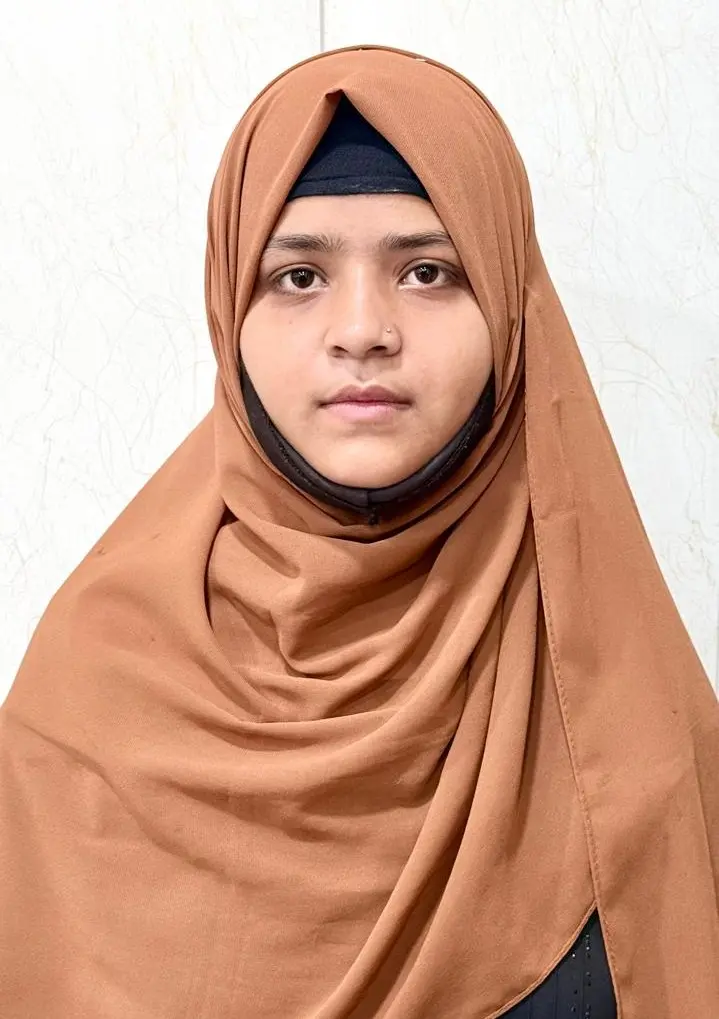 UMRA KHANAM 