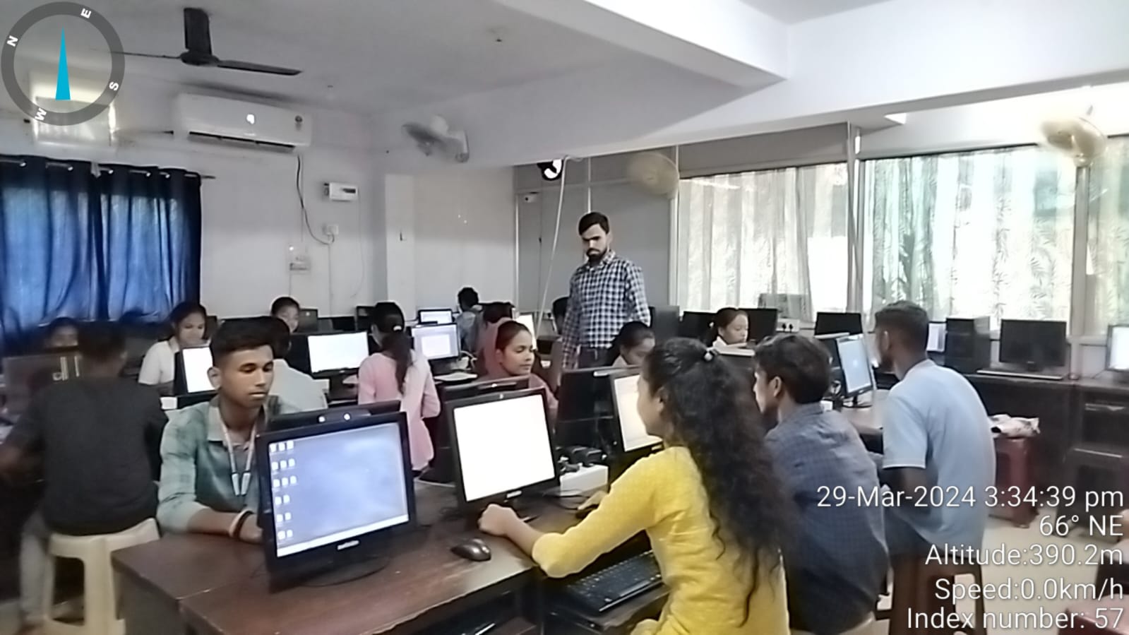 COMPUTER LAB SHOW