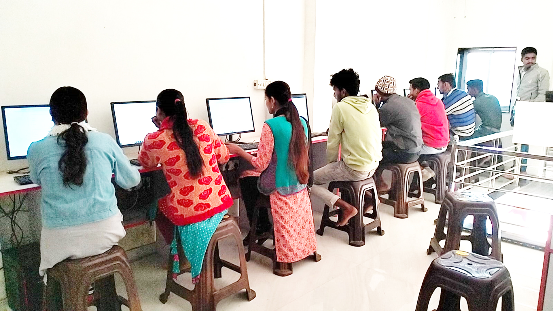 ALL STUDENTS DOING PRACTICAL