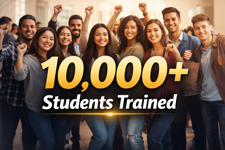 👨‍🎓 10,000+ Students Trained Icon