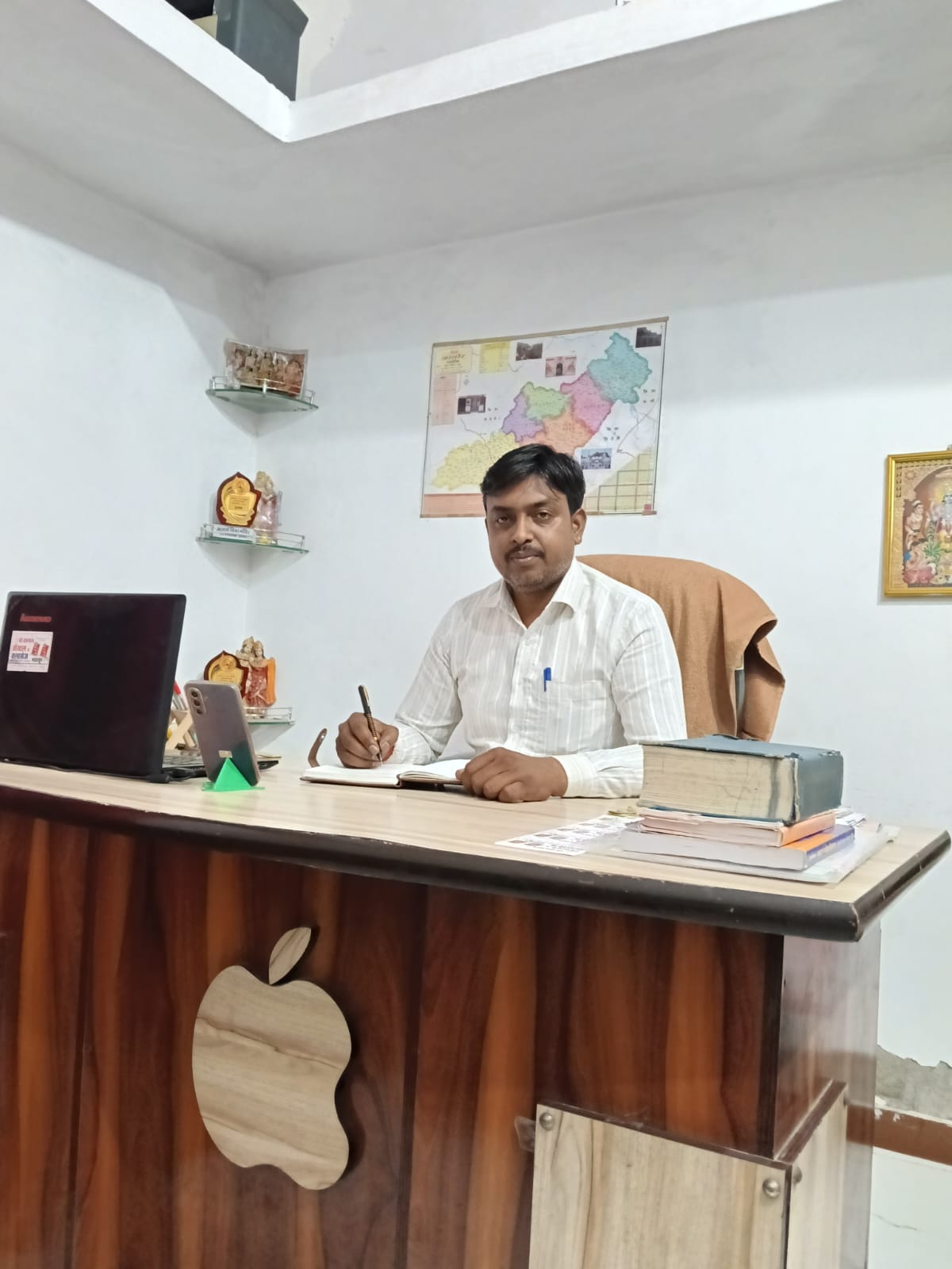 MR. Kr prajapat Image