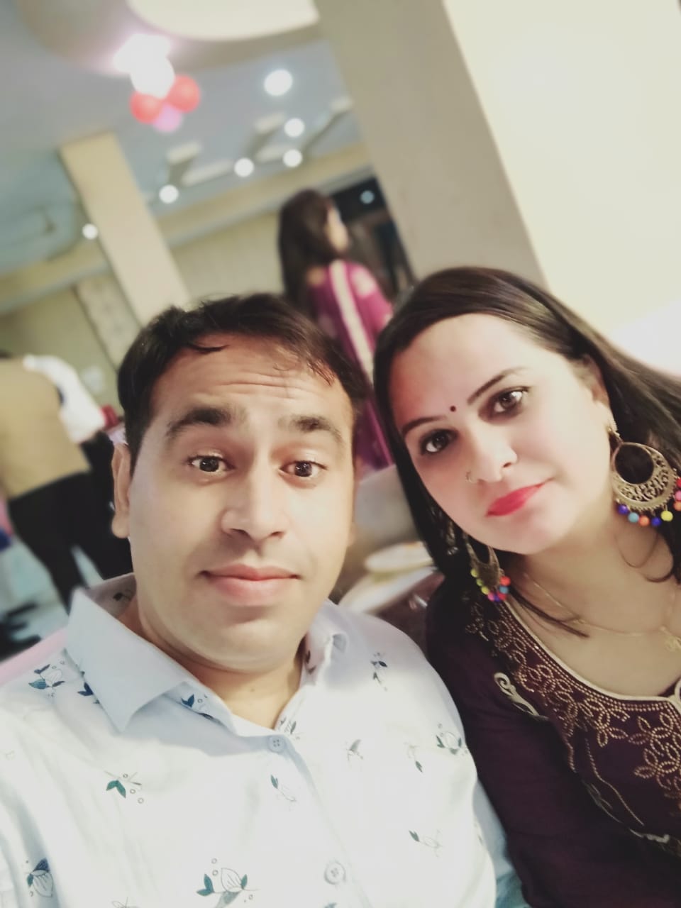 NISHU BALA WO PANKAJ SETIA Image