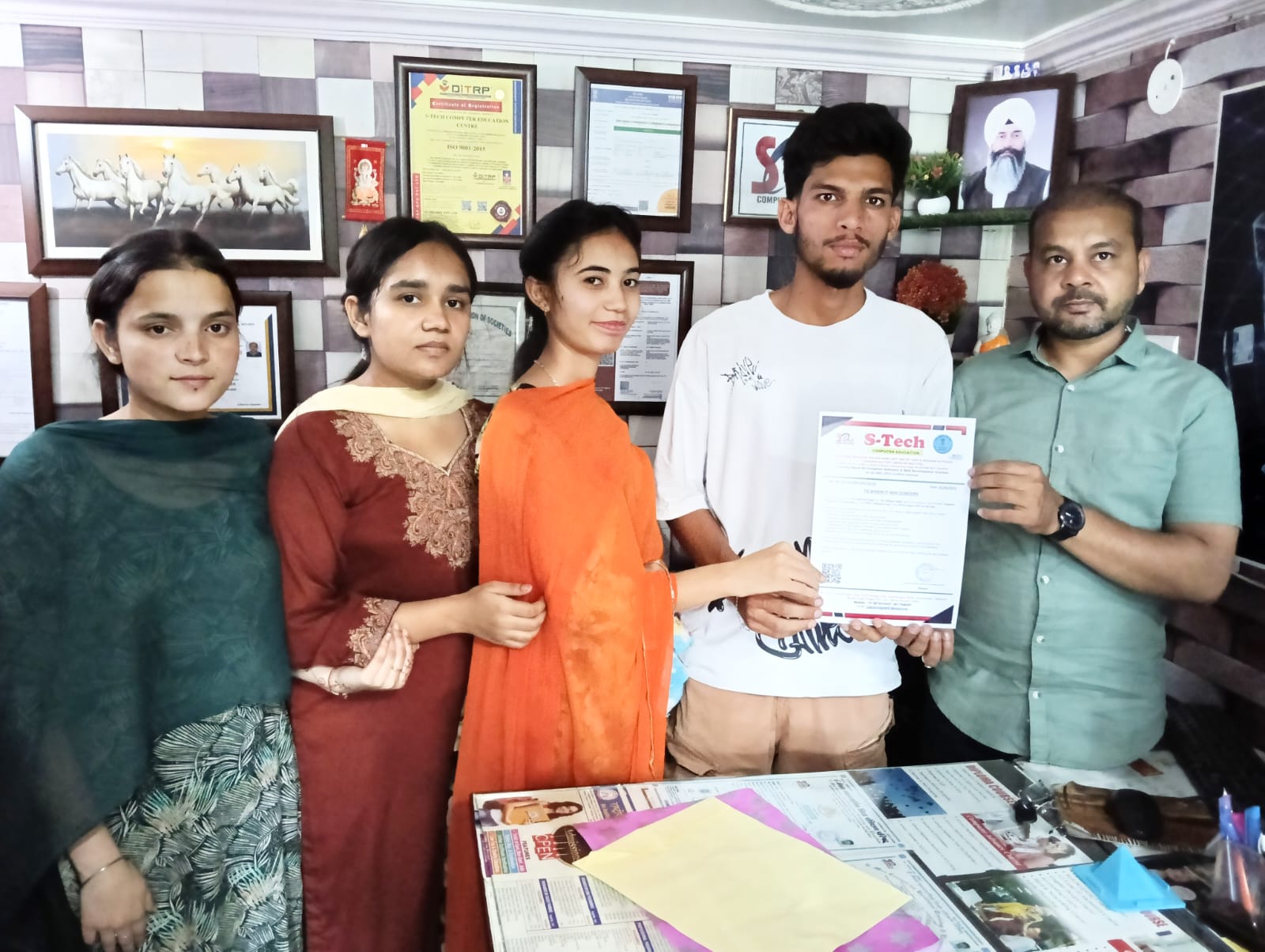 Issued Cerficate/Diploma 2