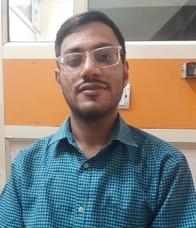 RISHU SAXENA Image