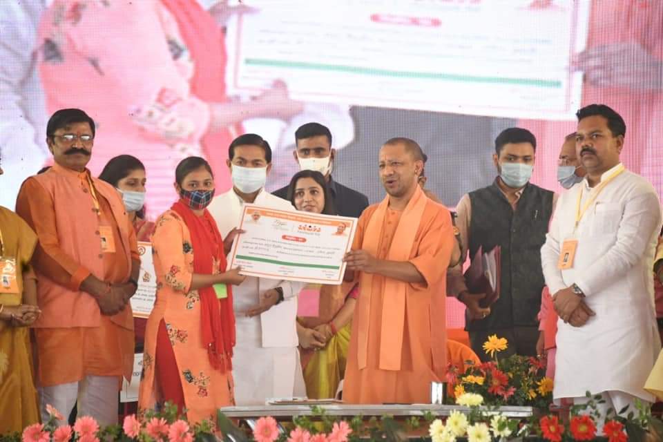 certificate distribution