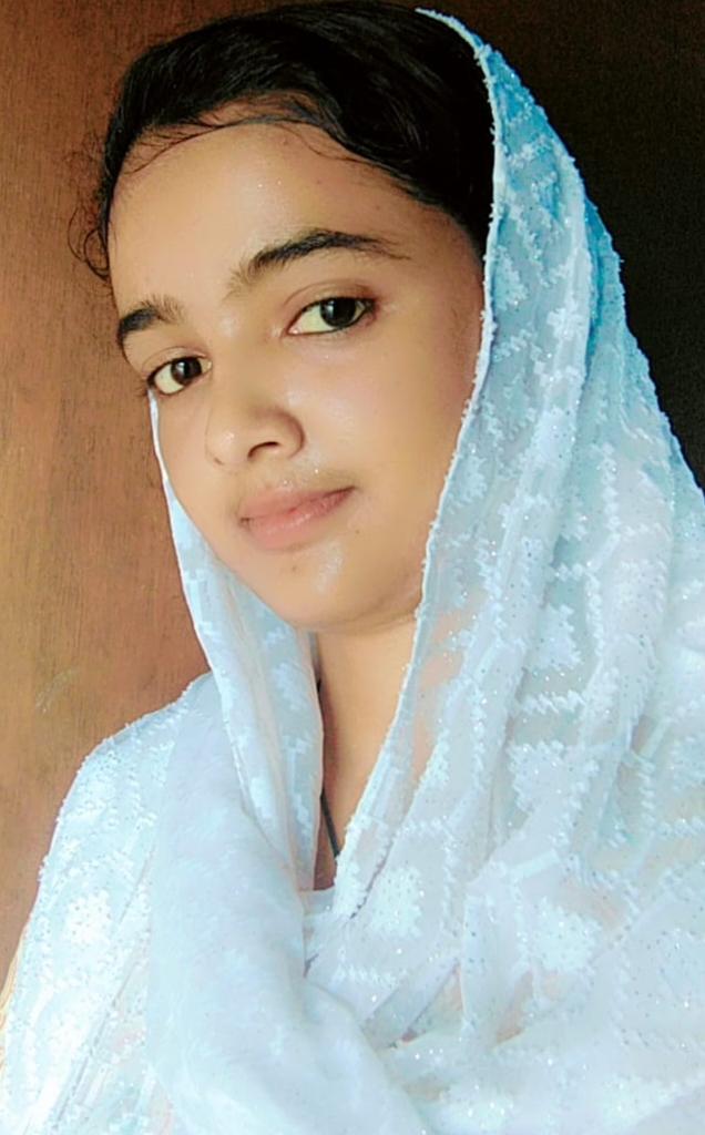 YASMIN AARA Image