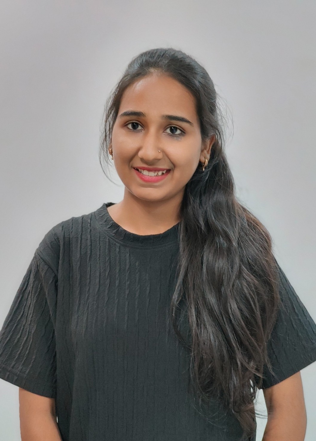 DIVYA KAKLOTAR Image