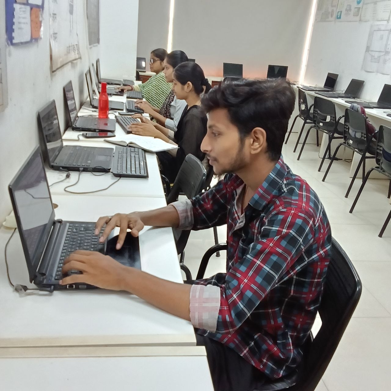 Computer Certificate Training ( CCT )
