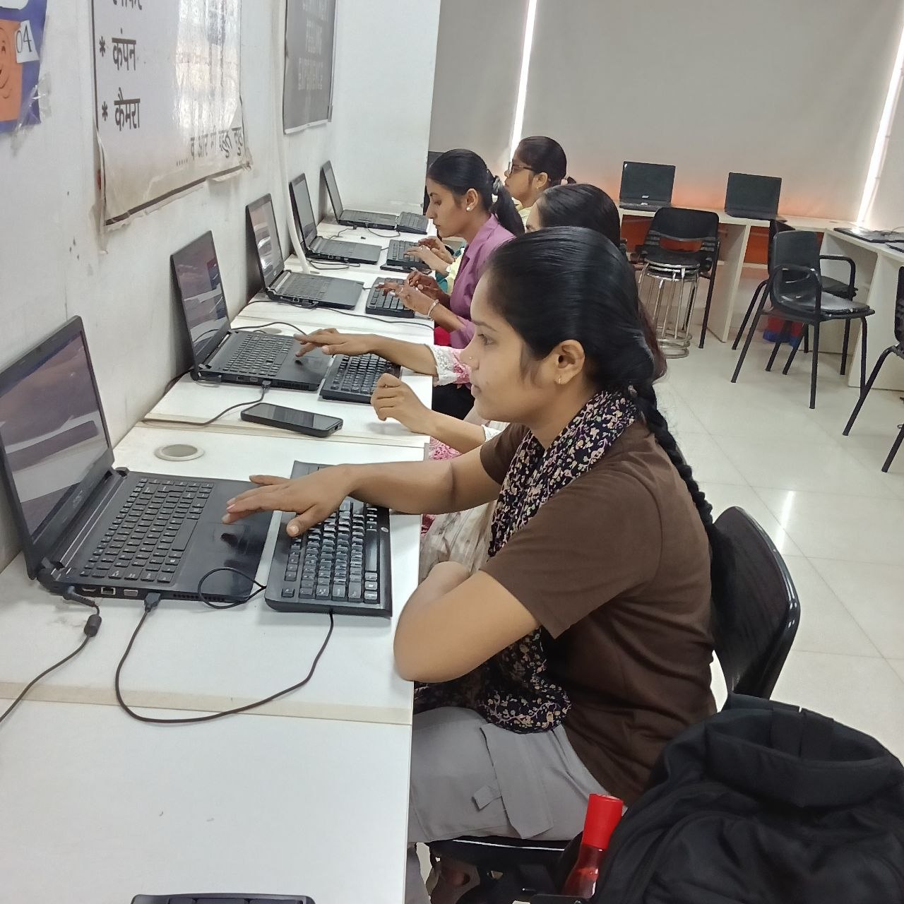 Computer Certificate Training ( CCT )