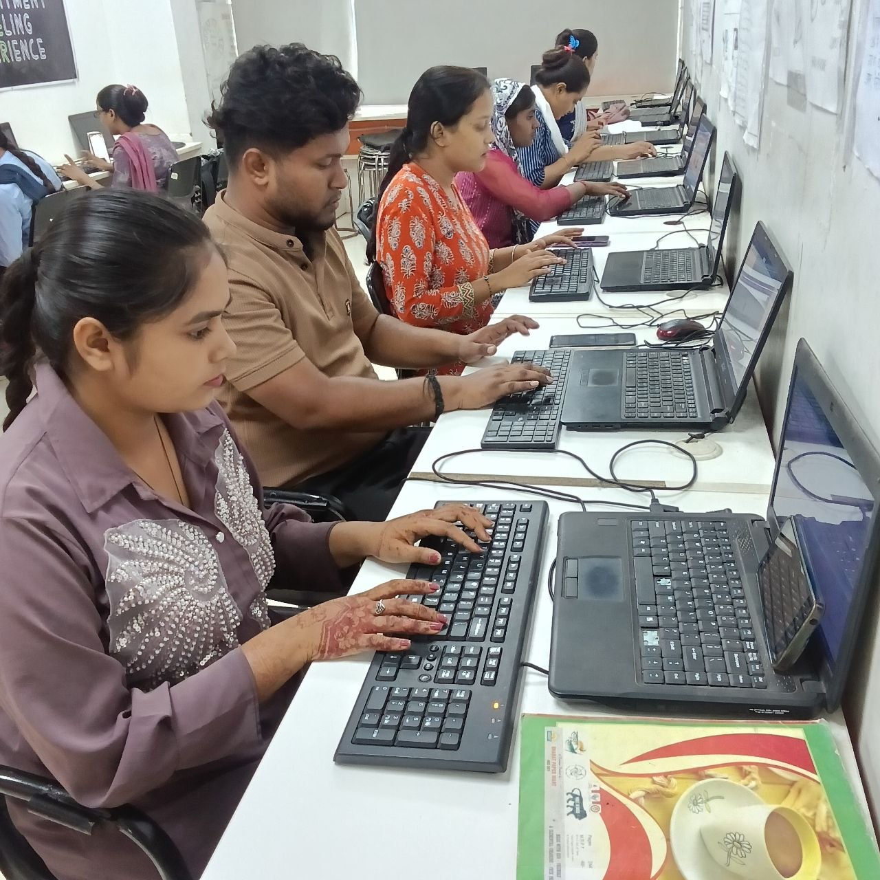 Computer Certificate Training ( CCT )