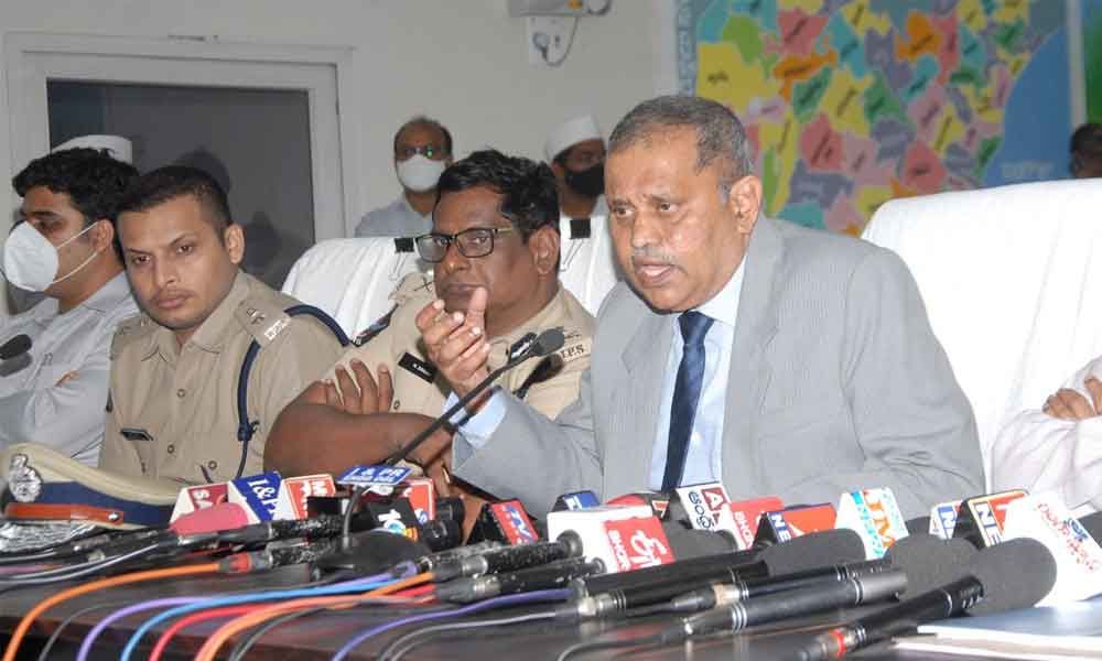 State Election Commissioner Nimmagadda Ramesh Kumar addressing a press meet in Ongole on Thursday