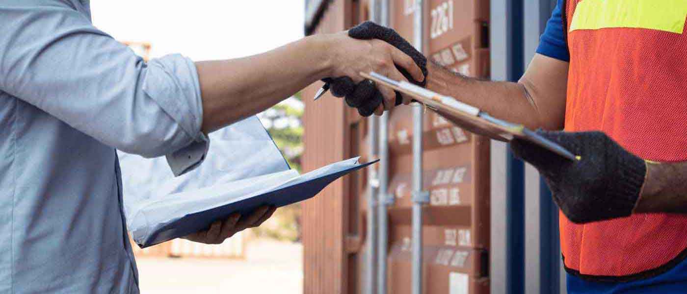 What does a customs broker do? Why are they indispensable?